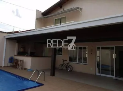 Sobrado com 3 Quartos à venda, 210m² no Bosque das Palmeiras, Campinas