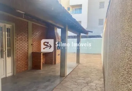 Imóvel Comercial com 4 Quartos para alugar, 260m² no Santa Mônica, Uberlândia