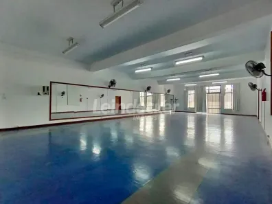 Sala Comercial para alugar, 250m² no Chácara das Pedras, Porto Alegre