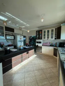 Casa com 3 Quartos à venda, 330m² no Campos Elíseos, Taubaté