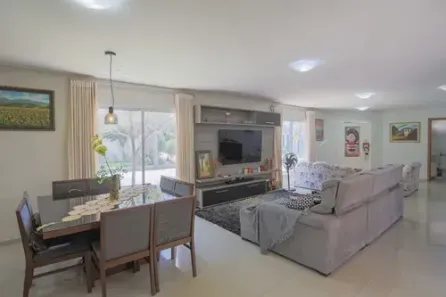 Sobrado com 3 Quartos à venda, 221m² no Chácaras Reunidas São Jorge, Sorocaba