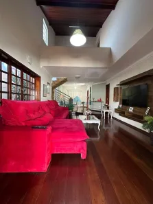 Casa com 3 Quartos à venda, 250m² no Vila Rezende, Franca