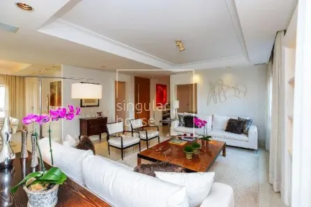 Apartamento com 3 Quartos à venda, 243m² no Vila Uberabinha, São Paulo