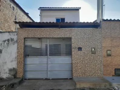 Sobrado com 3 Quartos à venda, 96m² no Planalto, Natal