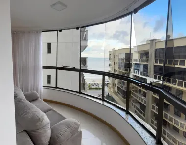 Apartamento com 3 Quartos para alugar, 131m² no Centro, Itapema