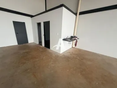 Galpão/Depósito/Armazém para alugar, 405m² no Jardim Europa, Uberlândia