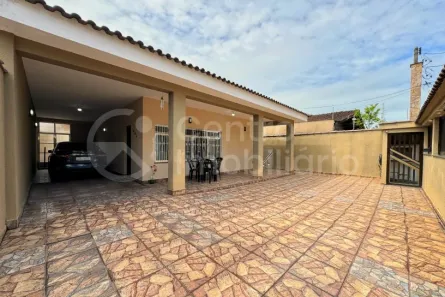 Casa com 3 Quartos à venda, 162m² no Balneario Flórida, Peruíbe