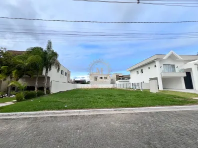 Lote/Terreno à venda, 600m² no Caçaroca, Serra