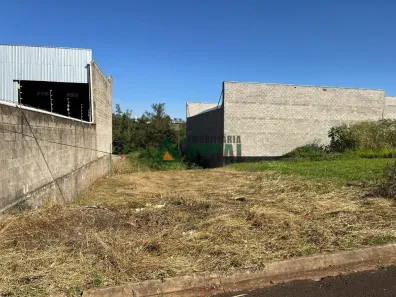 Lote/Terreno à venda, 303m² no Jardim Marissol, Londrina