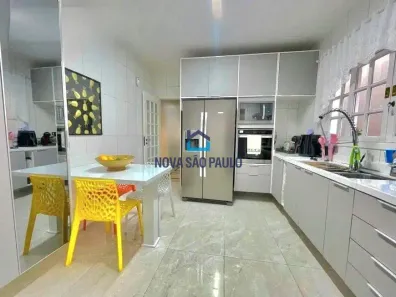 Casa com 4 Quartos à venda, 156m² no Vila Moinho Velho, São Paulo