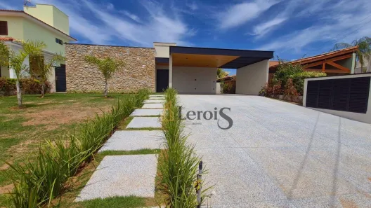 Casa de Condomínio com 4 Quartos à venda, 275m² no Bairro Campos de Santo Antônio, Itu
