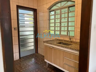 Casa com 3 Quartos à venda, 200m² no Jardim Satélite, São José dos Campos
