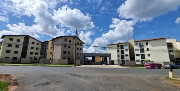 Apartamento com 2 Quartos à venda, 72m² no Uvaranas, Ponta Grossa