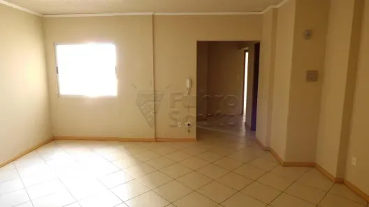 Apartamento com 3 Quartos para alugar, 92m² no Centro, Pelotas