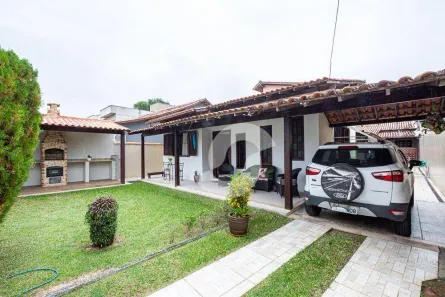 Casa com 2 Quartos à venda, 254m² no Piratininga, Niterói