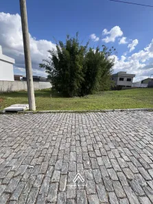 Lote/Terreno à venda, 240m² no Ubatiba, Maricá