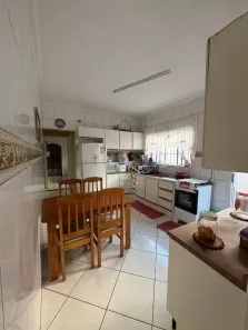 Casa com 3 Quartos à venda, 93m² no Vila Amorim, Suzano