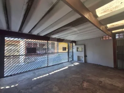 Sobrado com 2 Quartos para alugar, 100m² no Vila Pedrosa, São Paulo
