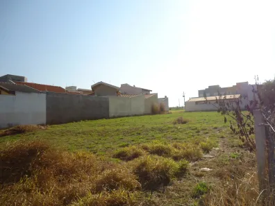 Lote/Terreno à venda, 300m² no Parque Universitário, Americana
