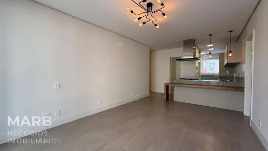 Apartamento com 3 Quartos à venda, 94m² no Centro, Florianópolis