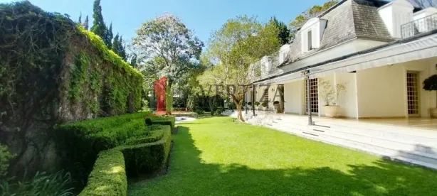 Casa com 4 Quartos à venda, 1250m² no Jardim Leonor, São Paulo