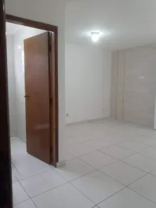 Sala Comercial para alugar, 42m² no Parque João Ramalho, Santo André