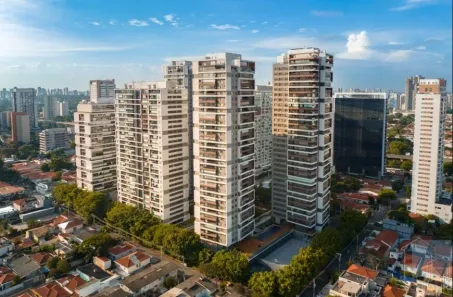 Apartamento com 2 Quartos para alugar, 131m² no Cidade Monções, São Paulo