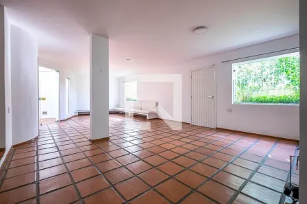 Casa com 3 Quartos à venda, 217m² no Sumaré, São Paulo