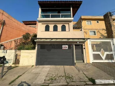 Sobrado com 3 Quartos à venda, 294m² no Vila Bertioga, São Paulo