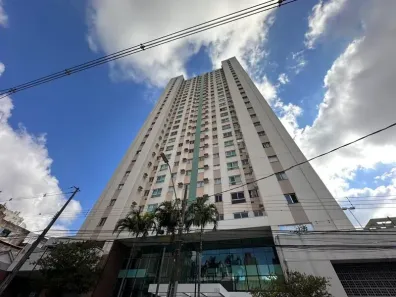 Apartamento com 3 Quartos para alugar, 66m² no Centro, Londrina