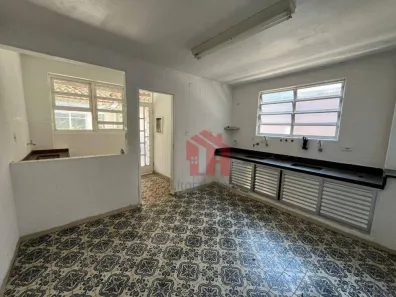 Sobrado com 3 Quartos à venda, 210m² no Vila Belmiro, Santos