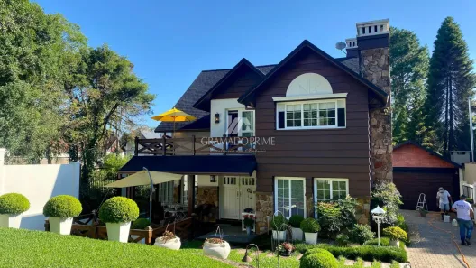 Casa com 4 Quartos à venda, 265m² no Centro, Gramado