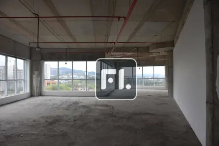 Sala Comercial para alugar, 214m² no Green Valley Alphaville, Barueri