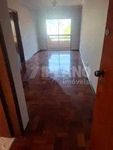 Apartamento com 3 Quartos para alugar, 84m² no Centro, São Carlos