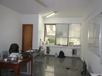 Sala Comercial à venda, 30m² no Santo Antônio, Belo Horizonte