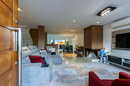 Casa com 3 Quartos à venda, 165m² no Hípica, Porto Alegre