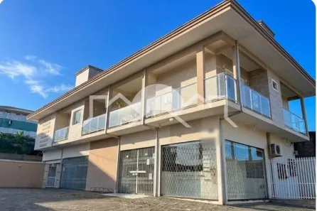 Ponto Comercial com 5 Quartos à venda, 412m² no Boehmerwald, Joinville