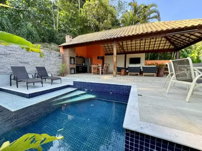 Casa com 4 Quartos à venda, 500m² no Piratininga, Niterói