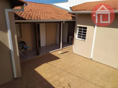 Casa com 2 Quartos à venda, 200m² no Jardim Comendador Cardoso, Bragança Paulista