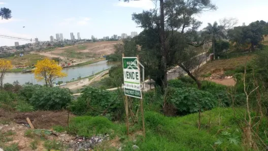 Lote/Terreno à venda, 420m² no Olarias, Ponta Grossa