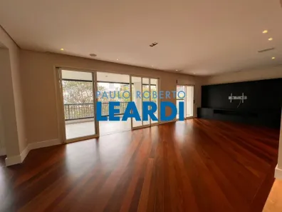 Apartamento com 4 Quartos à venda, 215m² no Sumaré, São Paulo