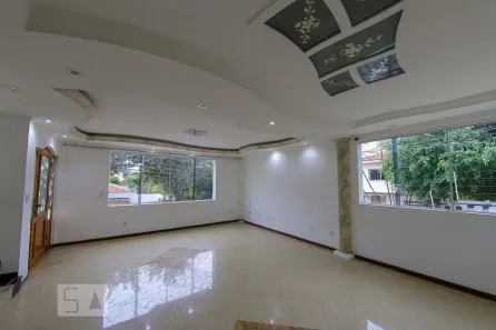 Casa com 5 Quartos para alugar, 750m² no Vila Rosália, Guarulhos