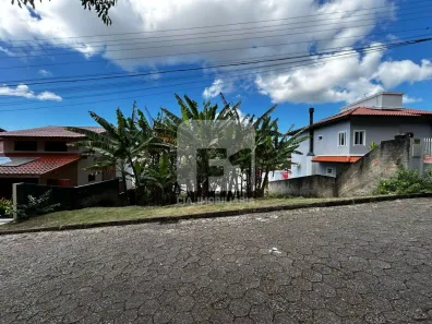Lote/Terreno à venda, 750m² no Trindade, Florianópolis