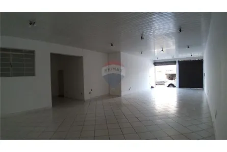 Ponto Comercial para alugar, 230m² no Vila dos Lavradores, Botucatu