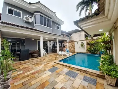 Casa de Condomínio com 4 Quartos à venda, 222m² no Vargem Pequena, Rio de Janeiro