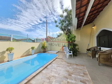Casa com 3 Quartos à venda, 140m² no Balneário Três Marias, Peruíbe
