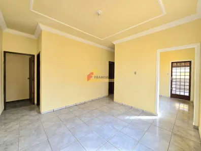 Casa com 3 Quartos à venda, 146m² no Bom Pastor, Divinópolis