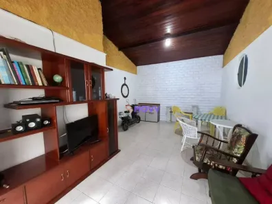 Casa com 2 Quartos à venda, 104m² no Santa Rosa, Niterói