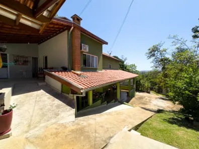Fazenda/Sítio com 3 Quartos à venda, 330m² no Torrão de Ouro II, São José dos Campos