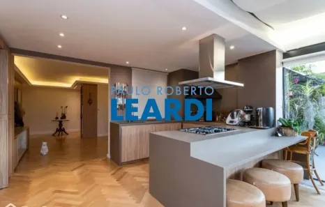 Apartamento com 3 Quartos à venda, 170m² no Água Branca, São Paulo